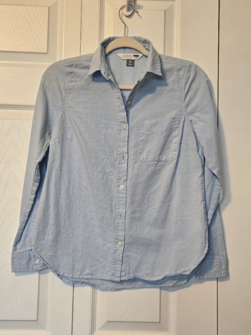 Old Navy Classic Button-up, Size XS. NWOT